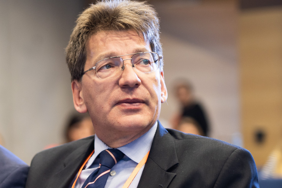 Prof. Edward Franek, kierownik Kliniki Chorób Wewnętrznych, Endokrynologii i Diabetologii Centralnego Szpitala Klinicznego MSWiA w Warszawie. Fot. PTWP Prof. Edward Franek: w cukrzycy brak dostępności do różnych leków uniemożliwia personalizację leczenia