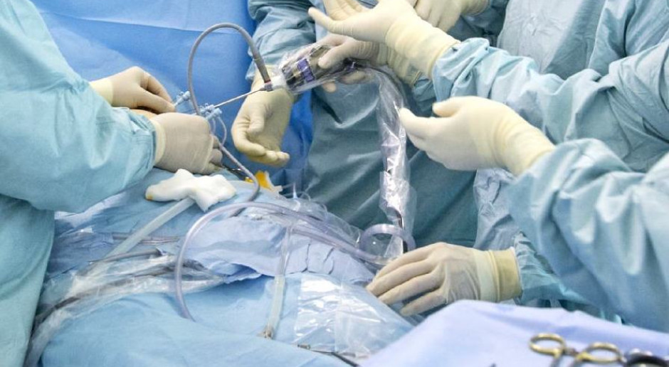 Ekspert: endometriozę należy operować laparoskopowo