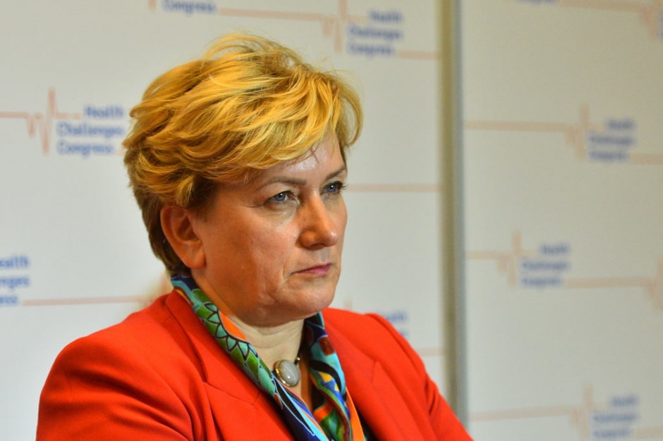Wiceminister zdrowia Józefa Szczurek-Żelazko. Fot. Archiwum Resort zdrowia: w połowie 2020 roku porada pielęgniarska trafi do podstawowej opieki