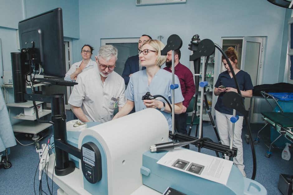 H-T. Centrum Medyczne w Tychach rusza z pierwszym w Polsce cyklicznym kursem endosonografii (EUS) z zastosowaniem symulatora. Fot. archiwum Endosonografia to nowoczesna metoda diagnostyczna, ale lepiej nie ćwiczyć jej na pacjencie