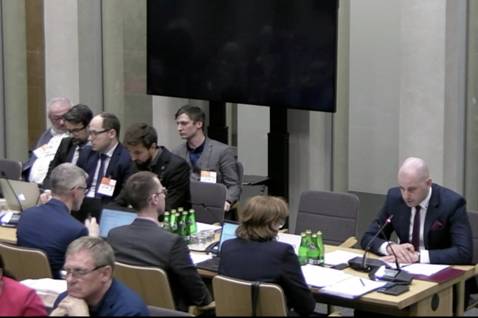 Podczas posiedzenia sejmowej komisji zdrowia, 2 kwietnia 2019 r. FOT. Sejm/PTWP Sejm: nie będzie wniosku o zmianę sposobu zwiększania wydatków na zdrowie