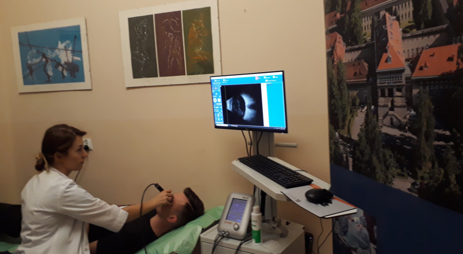 Fot. Szpital Specjalistyczny w Krakowie (materiały prasowe) Kraków: nowoczesny aparat USG dla oddziału okulistyki