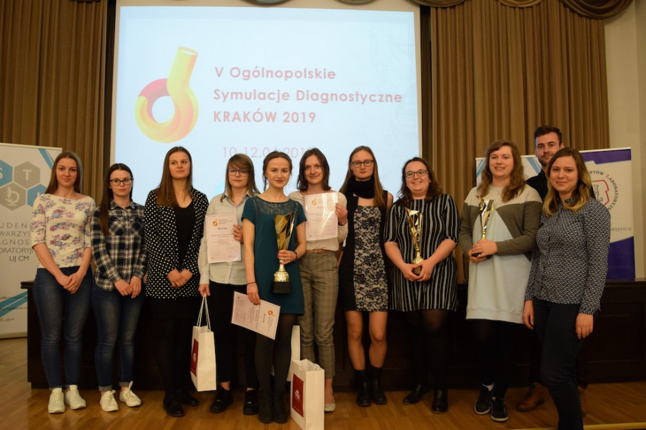 Laureaci V Ogólnopolskich Symulacji Diagnostycznych Kraków 2019. FOT. Organizator Kraków: studenci WUM najlepsi w konkurencjach symulacji diagnostycznych