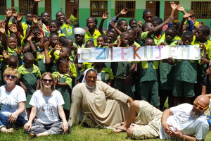 Wolontariusze z Poznania pomogli głuchoniemym dzieciom w Kamerunie