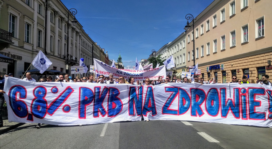 W Warszawie ruszyła manifestacja lekarzy