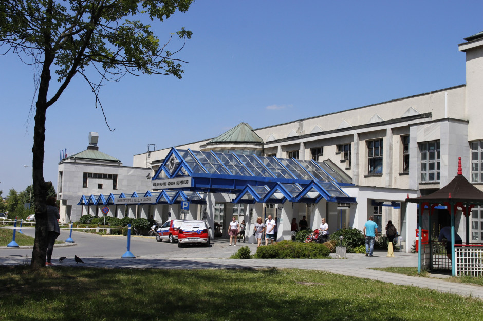 Troje nastolatków poszkodowanych podczas burzy w Tatrach przebywa w szpitalu w Krakowie Prokocimiu. Fot. Uniwersytecki Szpital Dziecięcy w Krakowie 14 osób poszkodowanych podczas burzy w Tatrach nadal w szpitalach, w tym troje ciężko...