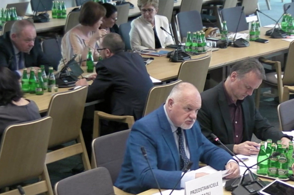 Podczas posiedzenia sejmowej komisji zdrowia dotyczącego planu finansowego NFZ na 2020 r.; FOT. Sejm/PTWP Sejmowa komisja zdrowia: niewiele brakuje do 100 mld zł na świadczenia w 2020 r.