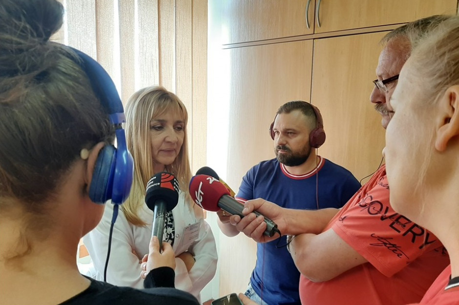 - Trombektomia pozwala na uzyskanie spektakularnych efektów u pacjentów po udarze mózgu - mówiła kierująca oddziałem neurologii z pododdziałem udarowym w GCM dr hab. Anetta Lasek-Bal. Fot. profil na Fb Szpital na Ochojcu Śląskie: już 80 pacjentów z udarem leczonych w ministerialnym pilotażu