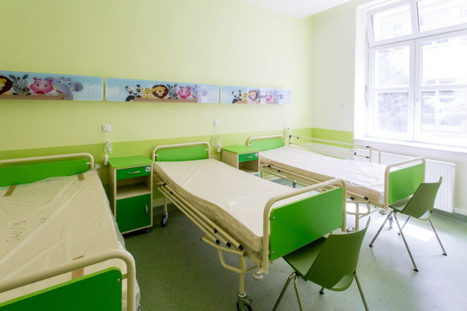 Jedna z sal w Centrum Pediatrii im. Jana Pawła II w Sosnowcu; FOT. centrum-pediatrii.com.pl Sosnowiec: w Centrum Pediatrii został uruchomiony oddział dermatologii