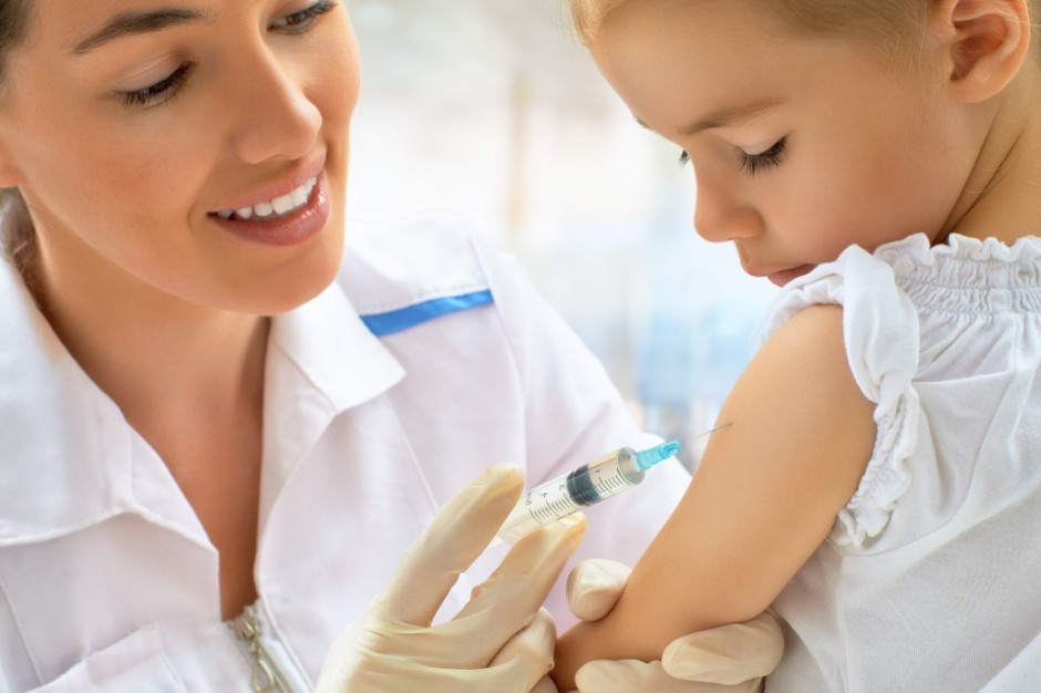 FOT. Shutterstock Eksperci: szczepienia są najważniejszym osiągnięciem medycyny, nie można tego zaprzepaścić