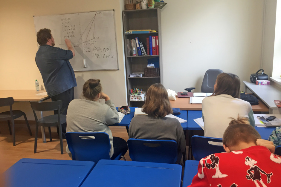 Fot. mat. prasowe W Szpitalu Rehabilitacyjnym w Konstancinie uruchomiomo szkołę przy oddziale dziecięcej psychiatrii