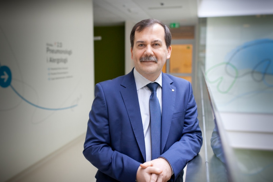 Prof. Marek Kulus, kierownik Kliniki Pneumonologii i Alergologii Wieku Dziecięcego Warszawskiego Uniwersytetu Medycznego, prezydent Polskiego Towarzystwa Alergologicznego. Fot. archiwum W terapii astmy u dzieci brakuje nam jedynie dostępu do leku biologicznego dla dzieci młodszych