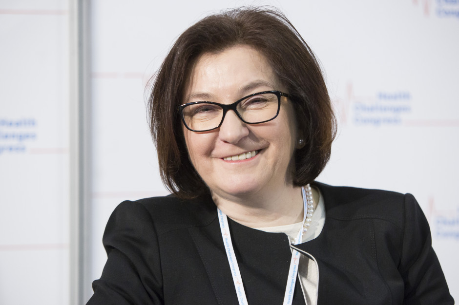 Prof. Ewa Mrukwa-Kominek. Fot. PTWP Katowice: sześciu pacjentom wszczepiono implanty jaskrowe