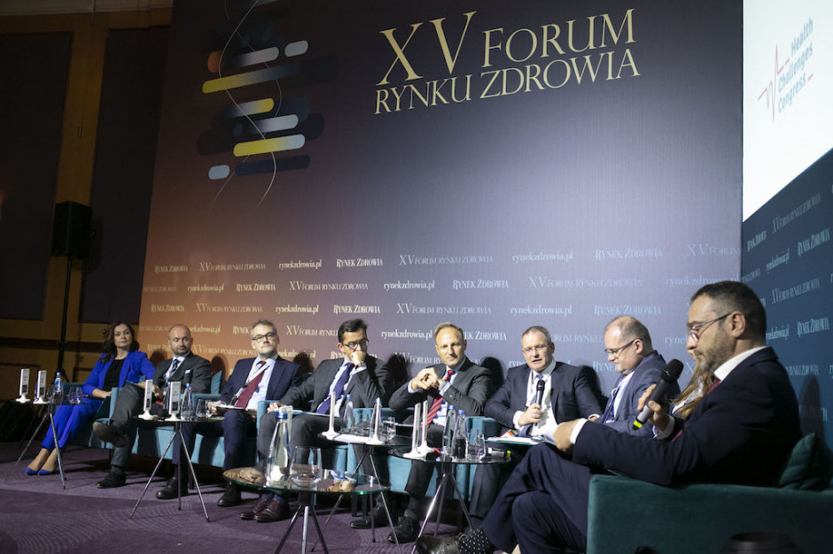 Podczas sesji "Polityka lekowa" w ramach XV Forum Rynku Zdrowia; FOT. PTWP Polityka lekowa: szybsza realizacja strategii nastąpi po nowelizacjach?