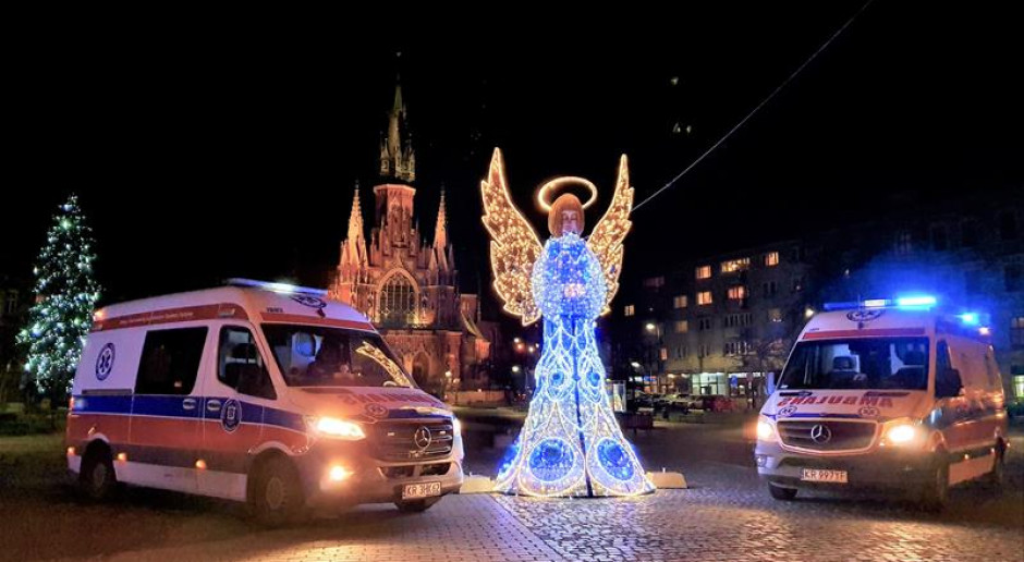 Kraków: w sylwestrową noc pogotowie czeka ponad 300 wezwań