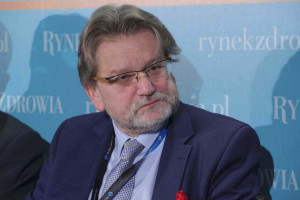 Jarosław Pinkas: rolą lekarzy jest przekonywanie do szczepień a nie deprecjonowanie
