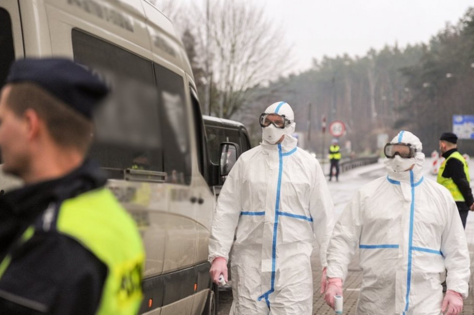 FOT. Twitter/Lubuska Policja Policja skontrolowała ponad 67 tys. osób w ciągu doby: 339 naruszeń kwarantanny