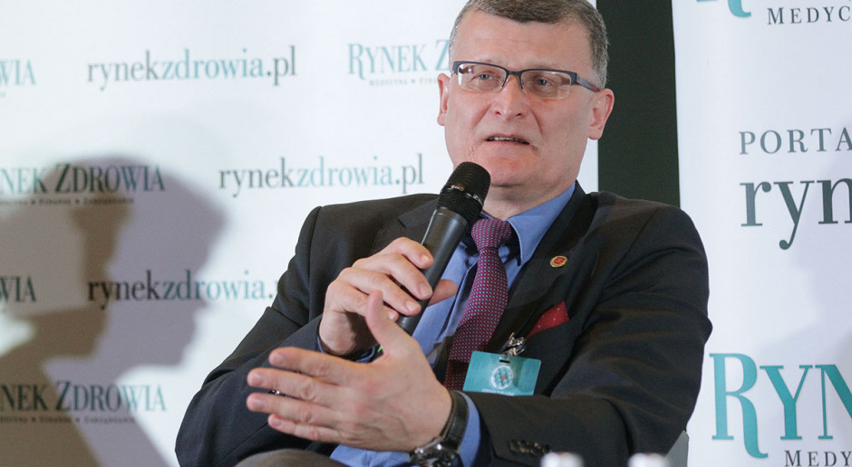 Dr Paweł Grzesiowski: szkoły są istotnym ogniwem przenoszenia koronawirusa