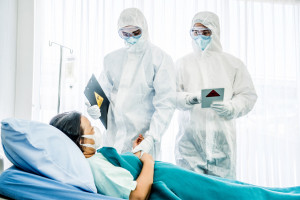 Białystok: dwie pielęgniarki i rejestratorka w szpitalu USK z koronawirusem