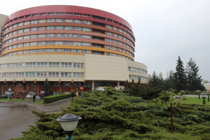 Kalisz: szpital wojewódzki testuje na koronawirusa wszystkich przyjmowanych pacjentów