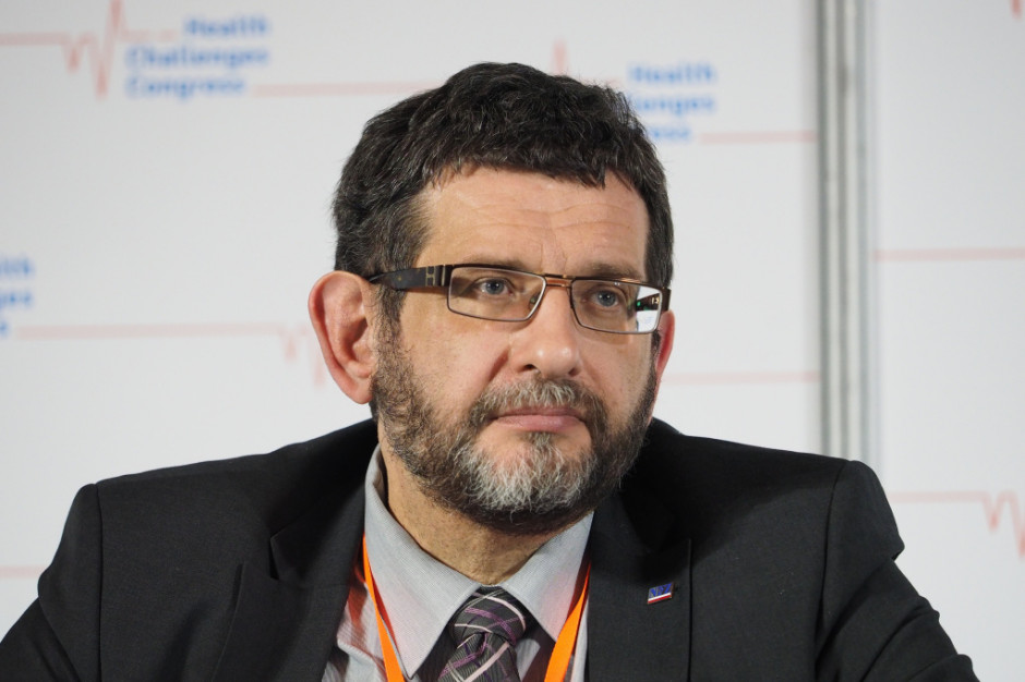 Dariusz Dziełak, dyrektor Departamentu Analiz i Innowacji w Centrali NFZ; FOT. PTWP Dariusz Dziełak: wśród zakażonych koronawirusem personel medyczny stanowi 17 proc.