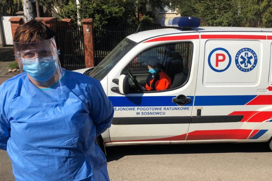 Załoga wymazobusa będzie odwiedzała pracowników sosnowieckich szpitali przebywających na kwarantannie. Fot. sosnowiec.pl Sosnowiec: wymazobus już krąży po ulicach miasta - do kogo przyjedzie?