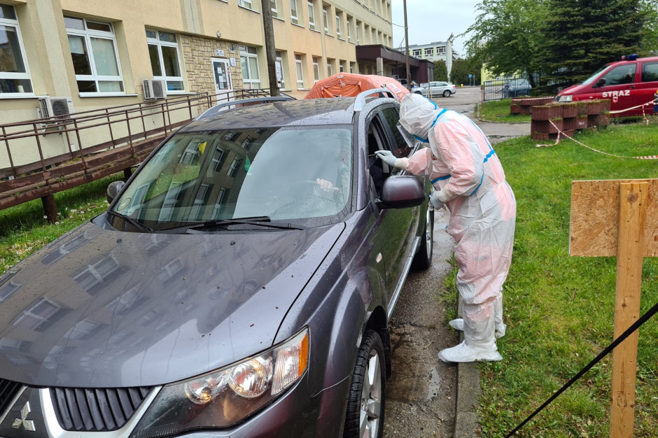 Wykonano ponad 31 tysięcy testów na koronwirusa w ciągu doby. Fot. NFZ MZ: wykonano ponad 31 tysięcy testów na koronwirusa w ciągu doby
