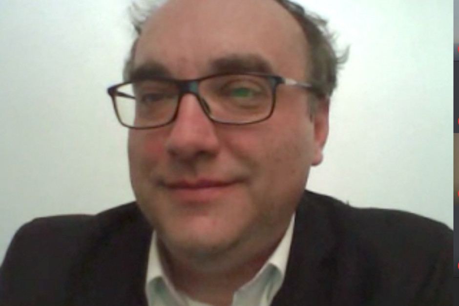 Dr hab. n. med. Jerzy Jaroszewicz, kierownik Oddziału Obserwacyjno- Zakaźnego i Hepatologii Szpitala Specjalistycznego nr 1 w Bytomiu. Fot. strona wideokonferencji Specjalista zakaźnik: własne aparaty do testów PCR powinny być jak najszerzej stosowane w szpitalach