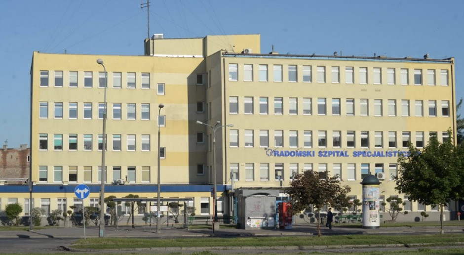Radomski Szpital Specjalistyczny miał w poniedziałek 12 wolnych łóżek covidowych. FOT.: szpital.radom.p Najpóźniej we wtorek w Radomiu nie będzie żadnych wolnych łóżek covidowych