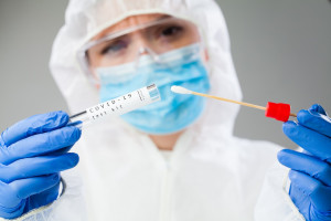 Prezes BioMaxima: szybkie testy antygenowe będą w sprzedaży od poniedziałku