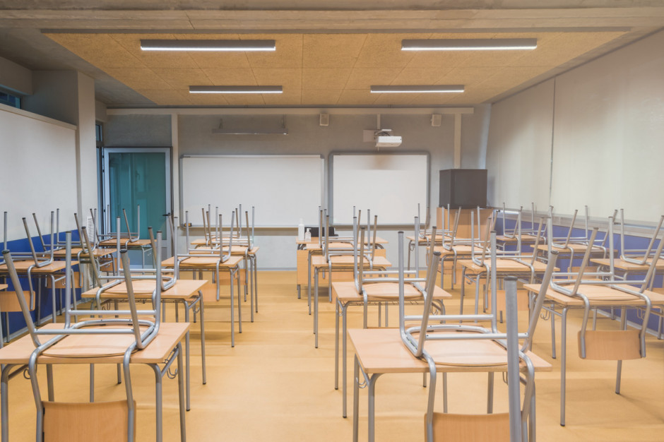 FOT. Shutterstock (zdjęcie ilustracyjne) Pomoc psychologiczno-pedagogiczna dla dzieci i młodzieży w okresie ferii zimowych