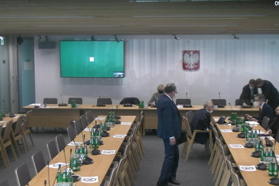 Sejmowa komisja zdrowia przygotowała we wtorek sprawozdanie w tej sprawie Fot. Sejm Transmisje Sejmowa komisja zdrowia negatywnie o części poprawek Senatu do tzw. ustawy covidowej