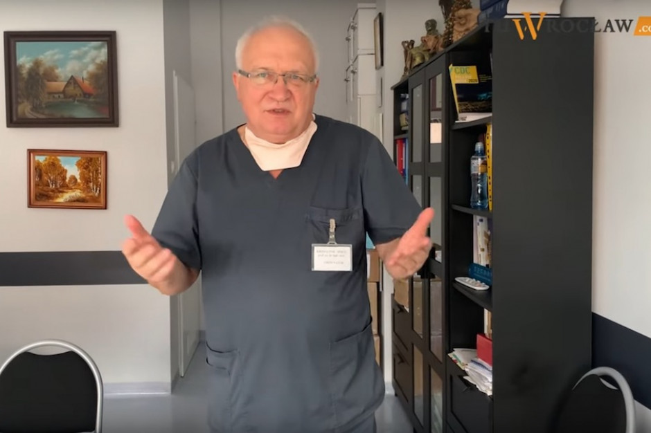 Na zdj. Prof. Krzysztof Simon FOT. tuwroclaw.com/YouTube Prof. Simon: grozili, że mnie utopią i wysadzą szpital. Policja szuka sprawców