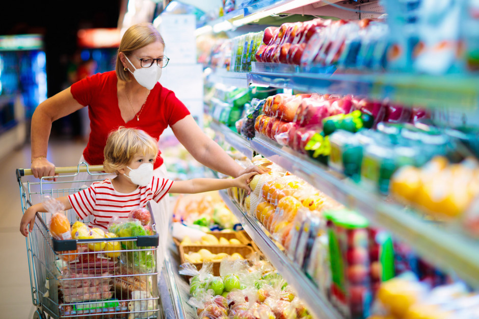 FOT. Shutterstock; zdjęcie ilustracyjne Premier zlecił kontrole dotyczące przestrzegania reżimu sanitarnego w obiektach handlowych