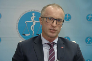 Prezes URPL o walce z pandemią: zarejestrowaliśmy ok. 4 tys. nowych produktów do dezynfekcji