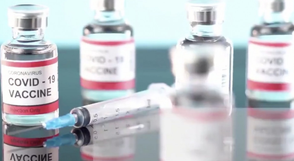 Pfizer i Moderna zbadają skuteczność szczepionek przeciw nowej mutacji koronawirusa