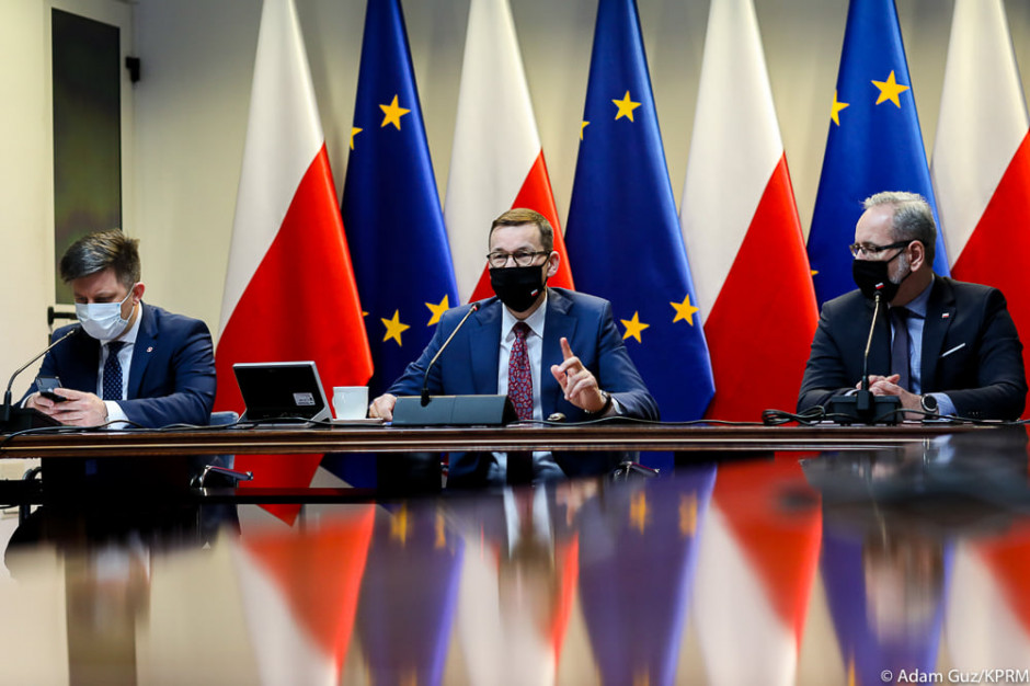 Oczywiście wszystkie stanowiska bierzemy pod uwagę - zapewnił minister zdrowia Fot. FB Minister zdrowia: część opozycji chce utrzymania obostrzeń do połowy lutego