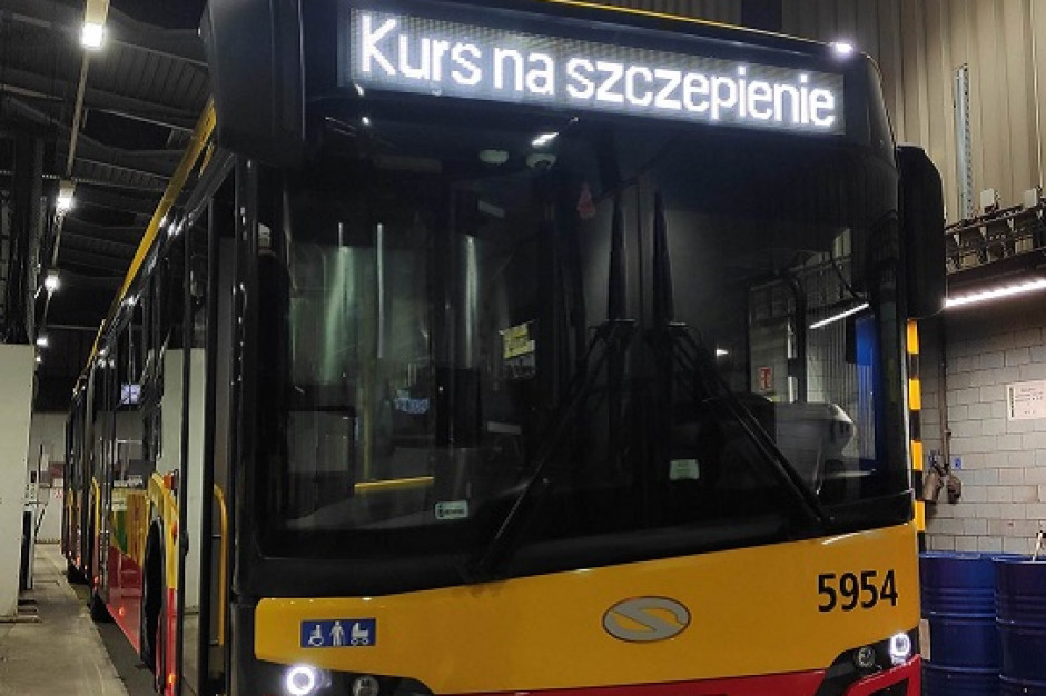 W Warszawie poszukiwani są wolontariusze, którzy pomogą w masowej akcji szczepień przeciw COVID-19. Fot. um.warszawa.pl W Warszawie szukają wolontariuszy do masowych punktów szczepień
