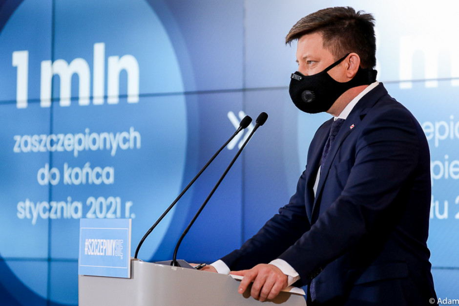 Na zdj. Michał Dworczyk, szef KPRM.Fot. Kancelaria Premiera/Twitter Dworczyk o tym, kiedy wszyscy będą mieli skierowanie na szczepienia