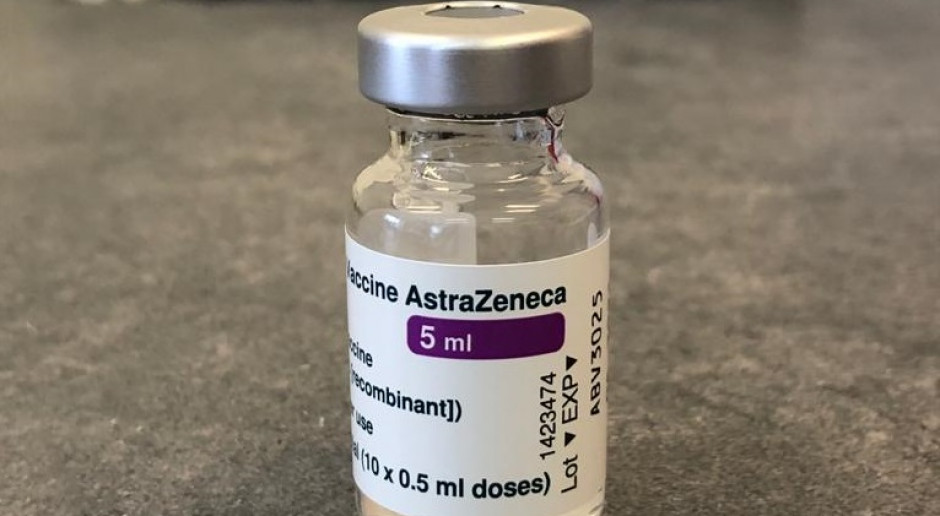 The Lancet: szczepionka AstraZeneca skuteczniejsza przy dłuższej przerwie między dawkami