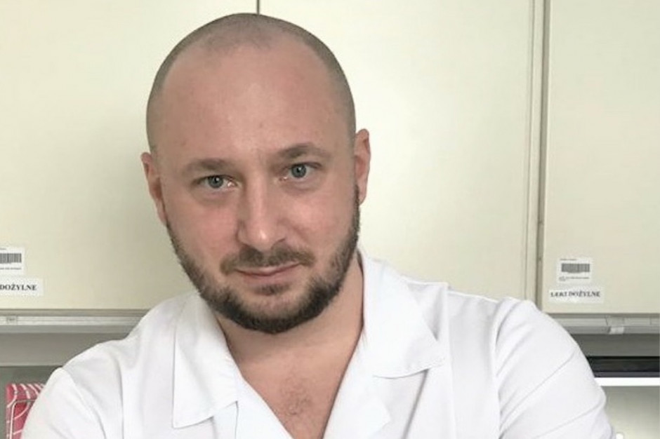 Kpt. dr Jacek Siewiera: - Porównywanie koronawirusa i COVID-19 z zachorowaniami na grypę nie jest trafione; FOT. Arch. RZ Kpt. dr Siewiera: blokujmy pseudoekspertów od koronawirusa. Nie lubią małych zasięgów