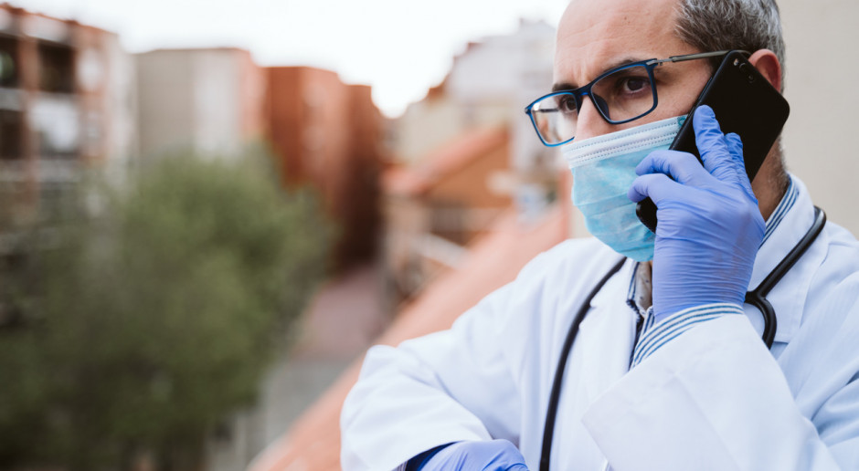 Teleporady będą trudniej dostępne? FOT. Shutterstock Teleporady. Nowe zasady uderzą w przewlekle chorych. Lekarze rodzinni ostrzegają: ucierpią osoby z cukrzycą i nadciśnieniem