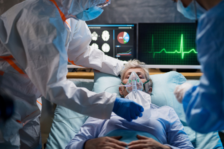 Blisko 60 proc. osób po przechorowaniu COVID-19 ma odporność po pół roku. FOT Shutterstock Prawie 60 proc. ozdrowieńców ma odporność po pół roku od zakażenia koronawirusem