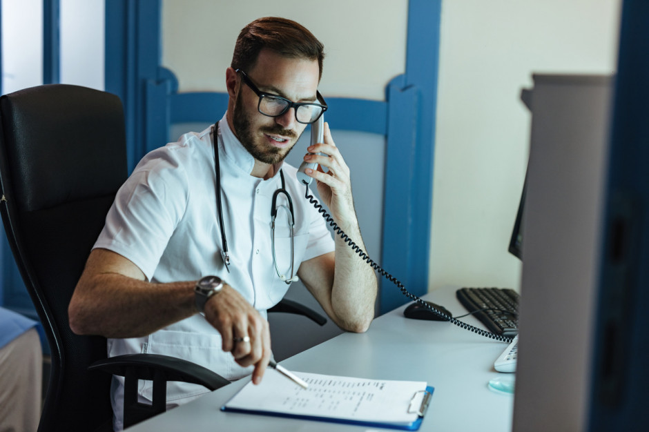 Teleporada w wielu sytuacjach w ogóle nie będzie mogła być stosowana; FOT. Shutterstock Lekarze rodzinni: konsekwencje ograniczenia teleporad w POZ poniosą pacjenci