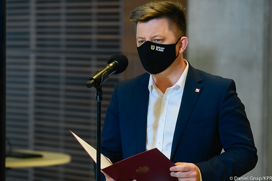 Michał Dworczyk: - Mamy otwartą rejestrację na szczepienia dla wszystkich osób powyżej 60. roku życia Dworczyk: liczba podawanych szczepionek przeciwko COVID-19 zależy od tempa dostaw