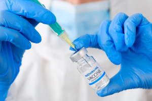 Nowa szczepionka Novavax powinna jesienią trafić do użytku