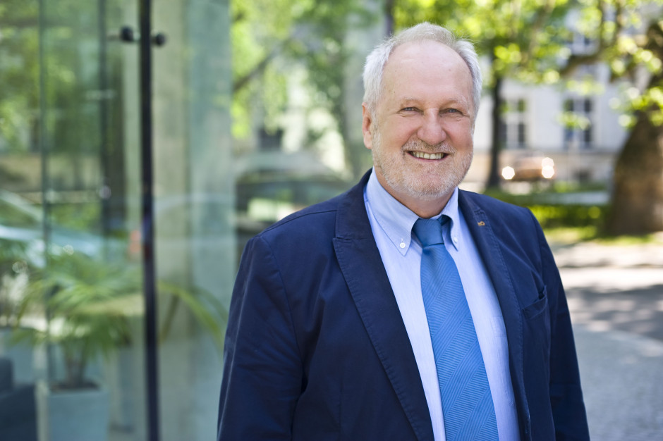 Na zdjęciu prof. Jerzy Duszyński, prezes PAN. Fot. Anna Powałowska. Prezes PAN: pandemia zostanie z nami na długo, konieczny "nowy ład"