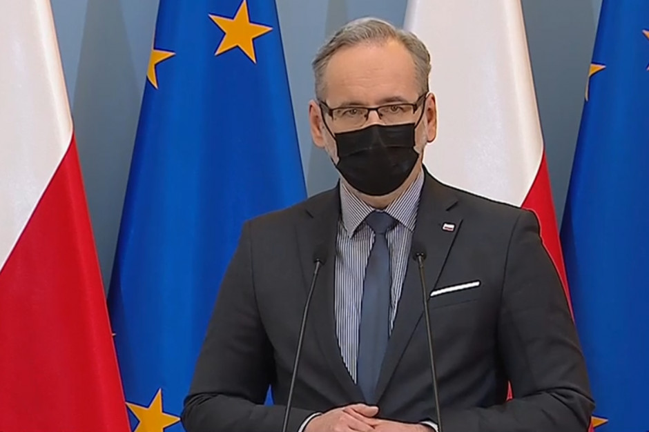 Minister zdrowia Adam Niedzielski. Fot. PTWP/screen Od soboty twardy lockdown. Ograniczenia w kościołach, zamknięte przedszkola i kolejne sklepy