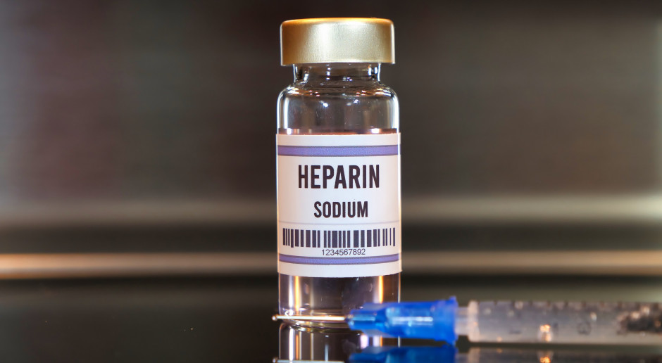 Ekspert apeluje, by chorym z COVID-19 podawać heparynę