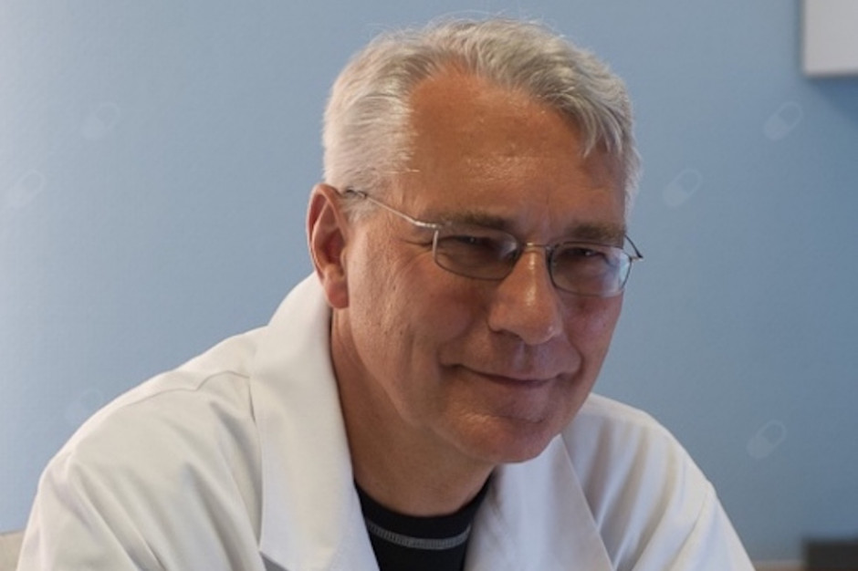 Prof. Jan Kotarski; FOT. znanylekarz.pl Prof. Kotarski: w leczeniu raka jajnika dokonała się terapeutyczna rewolucja